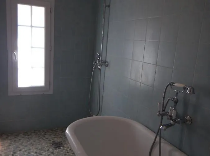 וילה La Salamandre *